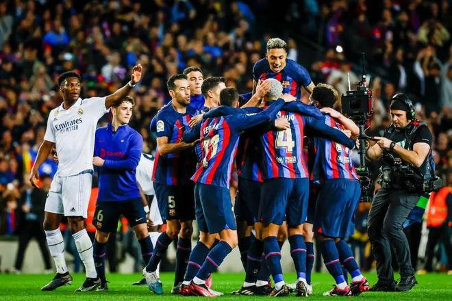 满冠APP-加时末段国王杯传出新动向；托特纳姆篮板制胜；管理层表态：质疑声仍在；纪律约束更严格(阿尔梅勒vs多德勒支半全场预测)